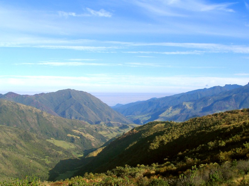 Expanse over the mountains