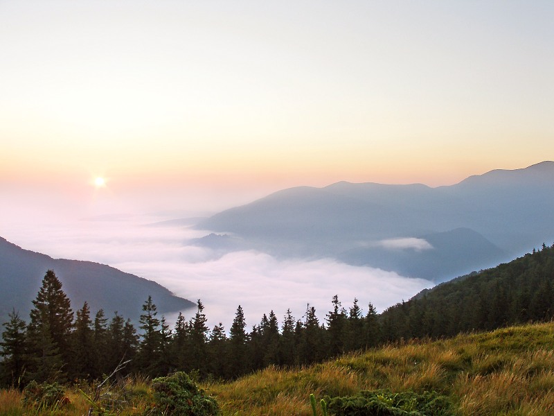 Expanse over the mountains